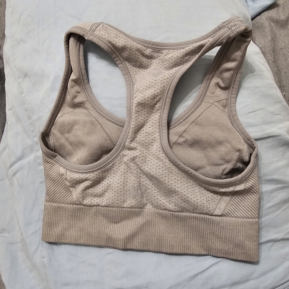 Set of 3 PINK Sports Bras - Picture 12 of 13